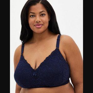 TORRID NAVY BLUE LACE WIRE-FREE 360° BACK SMOOTHING BRA